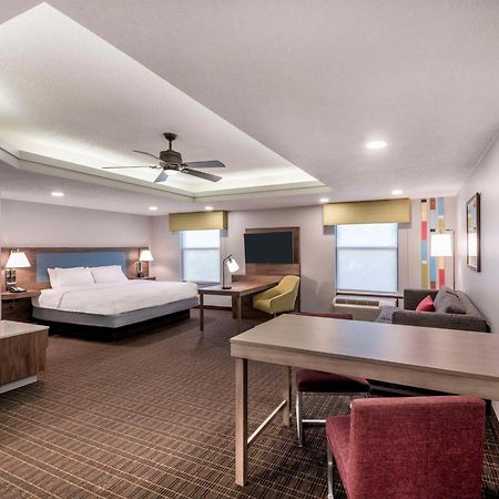 Hampton Inn & Suites Бёрлингтон Экстерьер фото